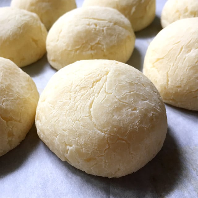 Cheesy dough ball